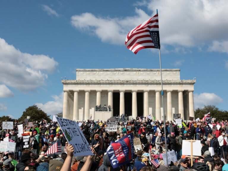 Photos: ‘No Kings’ protests erupt across the US, with a Minnesota focus | Protests News