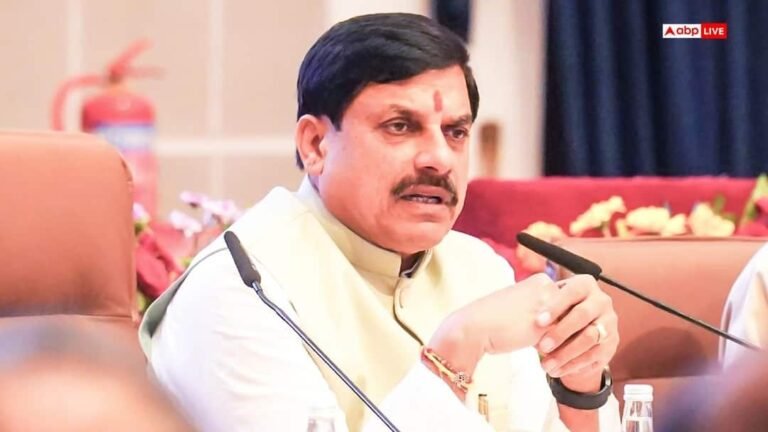 Indore News: 2 employees died while cleaning sewer chamber, CM announced compensation of Rs 30 lakh