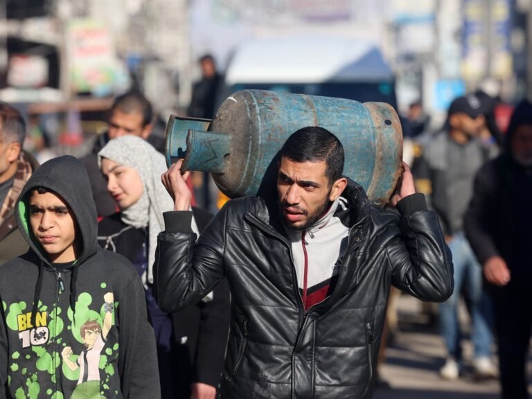 Palestinians struggle as Gaza endures severe fuel and gas shortages | Israel-Palestine conflict News
