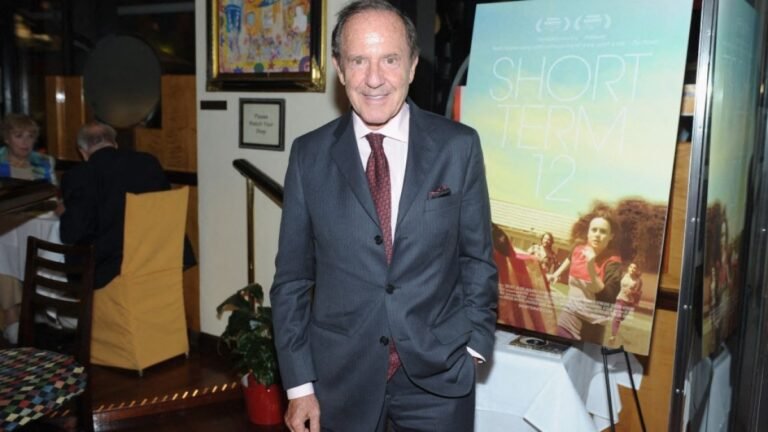 Epstein urged media mogul to give up control of affairs, citing health | Business and Economy