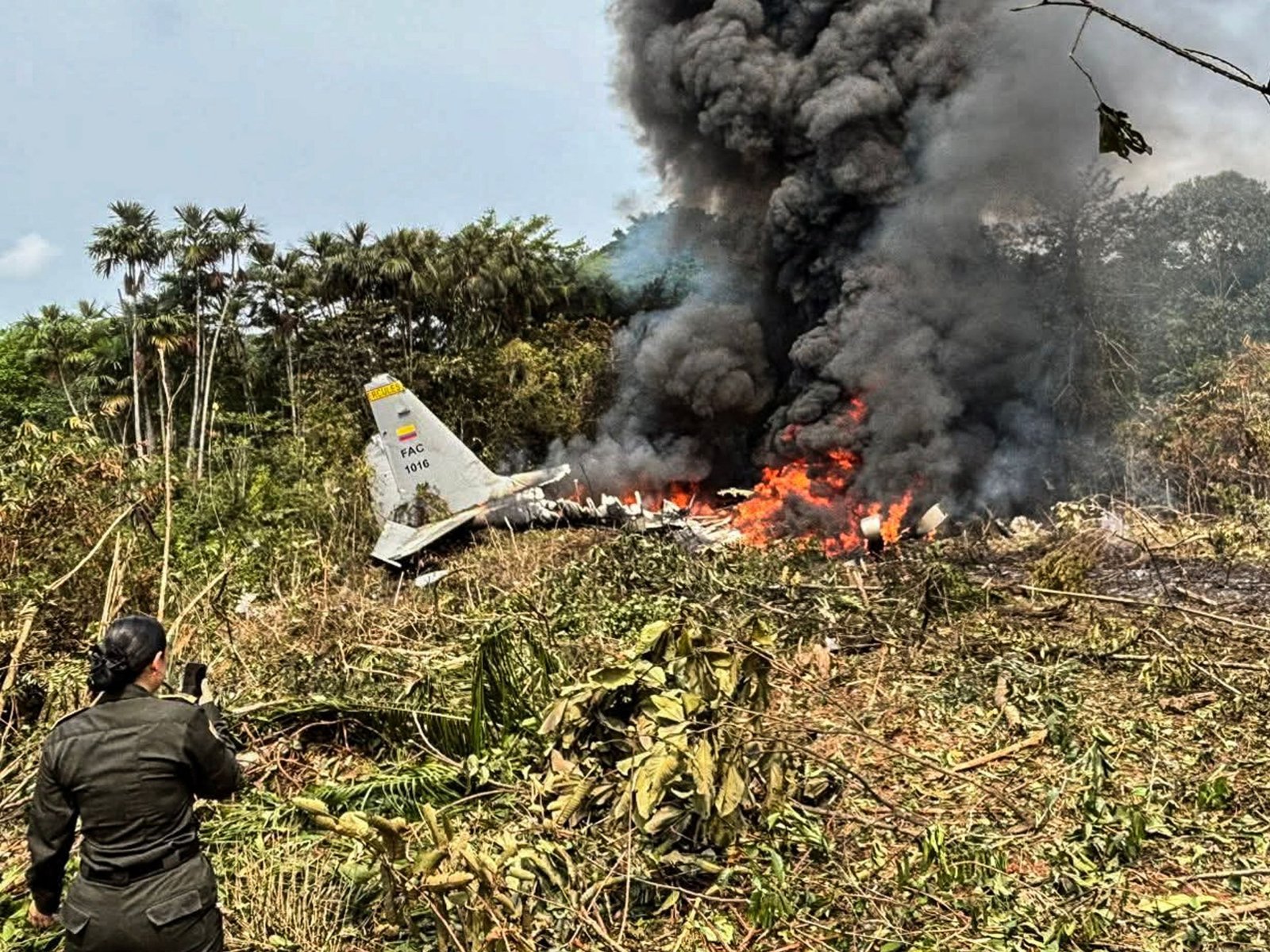 AFP__20260323__A4F99ZQ__v2__HighRes__TopshotColombiaAccidentDefence_croppedForVertical-1774316278.jpg
