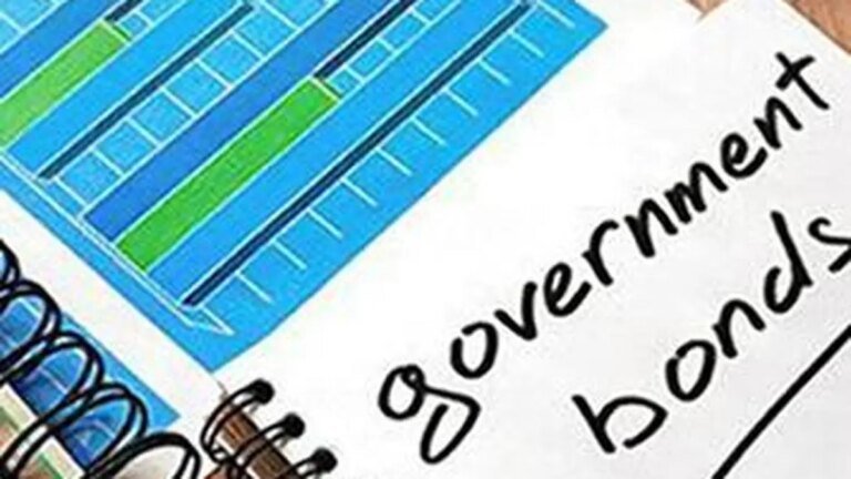 Indian government bond yields rise as oil prices surge and rupee hits record low.