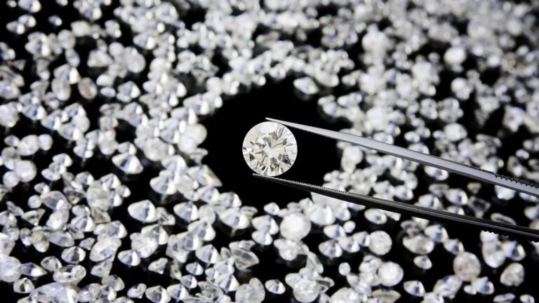 PNGS Reva shares hit 52-week low; Gudhi Padwa revenue surges 2.5x