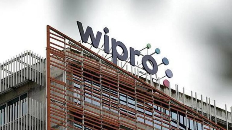 Wipro shares hit 52-week low amid Estée Lauder contract loss to Accenture
