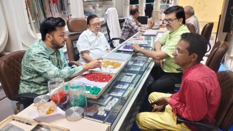 War on Jaipur’s gems industry, import-export stalled, traders incur loss worth lakhs