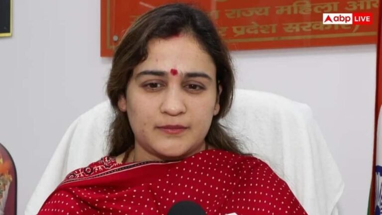 Lucknow: Women’s Commission takes cognizance of Bada Imambara hijab controversy, Aparna Yadav said – action will be taken