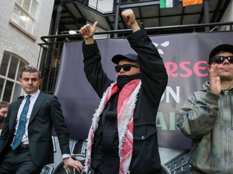 UK court rejects bid to reinstate ‘terrorism’ charge against Kneecap rapper | Courts News