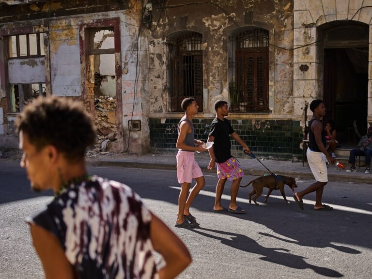 Mexico’s navy searches for two missing boats involved in Cuba aid convoy | Humanitarian Crises News