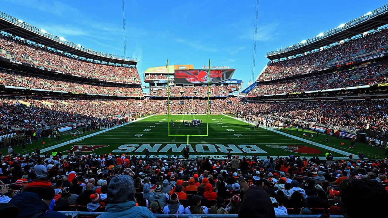 browns-stadium-general-view.jpg
