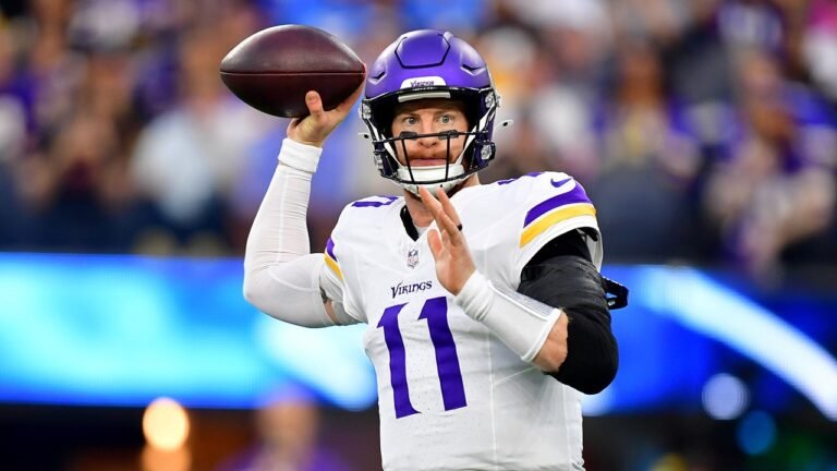 NFL news: Vikings sign Carson Wentz to 1-year deal as they add quarterback depth