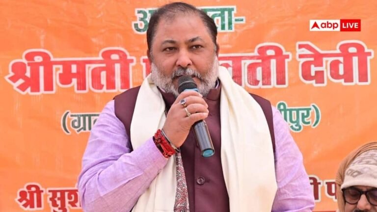 Varanasi: Politics intensifies in UP on Iftari in Ganga, Yogi’s minister gives harsh words