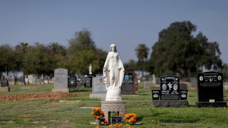 California cemetery removes Islamic banner draped over 9/11 memorial