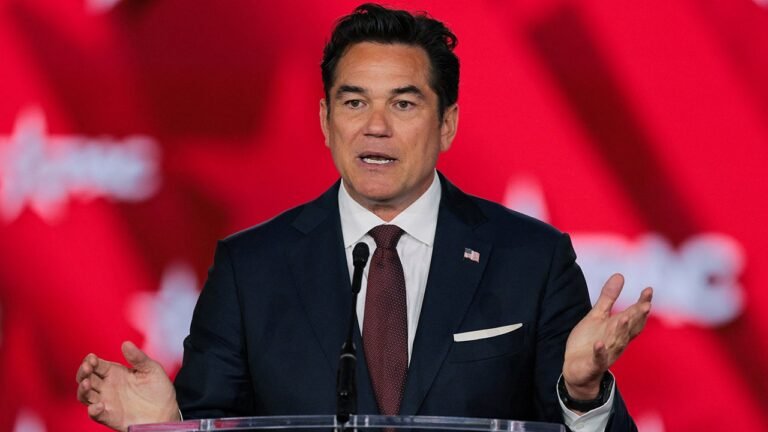 Dean Cain doubles down on his decision to join ICE in CPAC speech