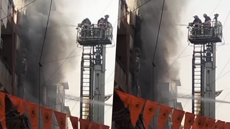 Delhi Fire: A massive fire broke out in a building in Sadh Nagar, Delhi, six people died; Firefighters on the spot – A Massive Fire Has Broken Out In Delhi’s Sadh Nagar.