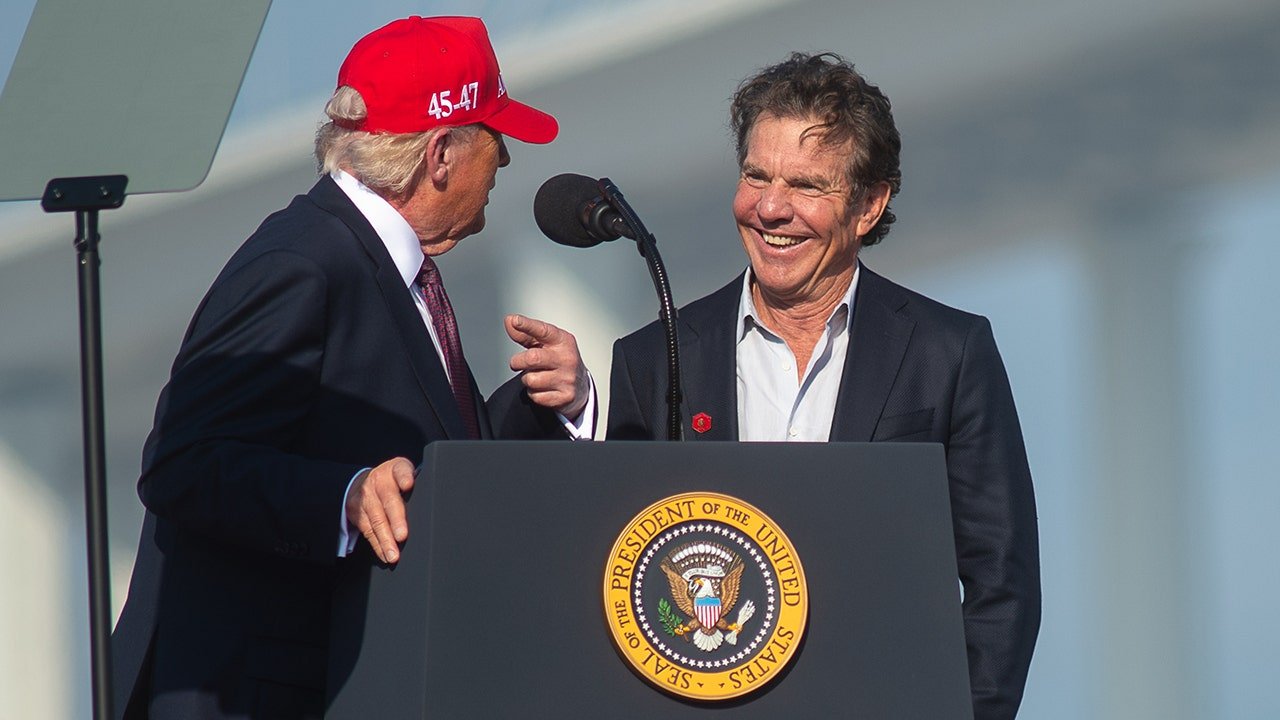 dennis-quaid-with-donald-trump.jpg