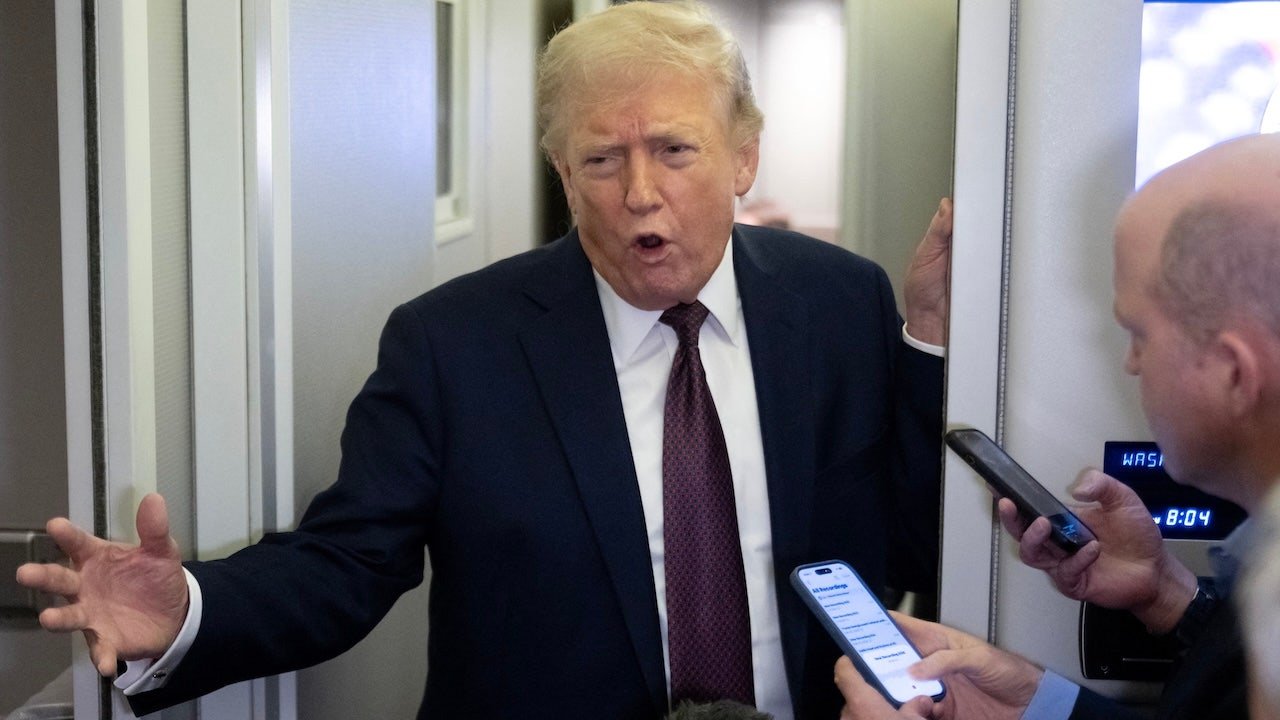 donald-trump-air-force-one.jpg