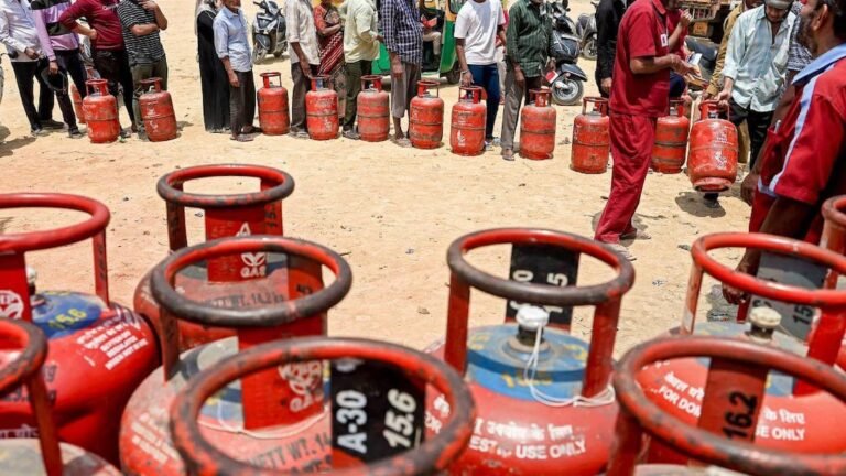 LPG Crisis: Raid on illegal gas cylinders stockpile in Bhiwandi, major action taken amid LPG crisis