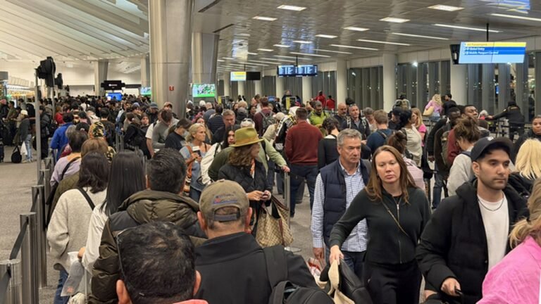DHS says Global Entry program is now reactivated amid government shutdown