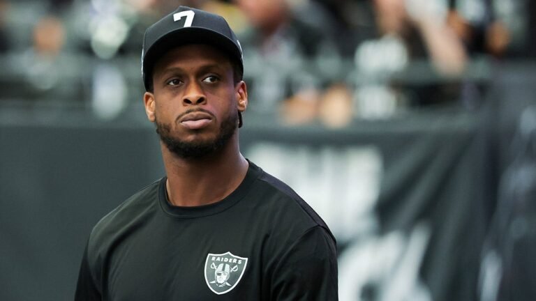 Raiders trade Geno Smith to Jets in full-circle reunion deal, reports