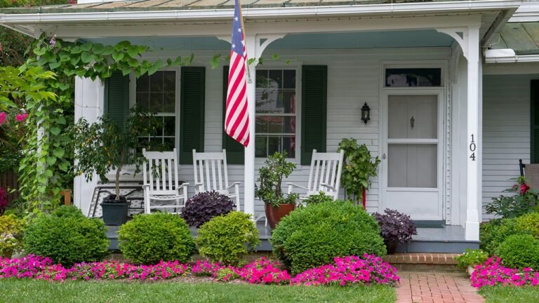 SEC TURNER, GOV SANDERS: Housing aid should promote work, not permanent welfare