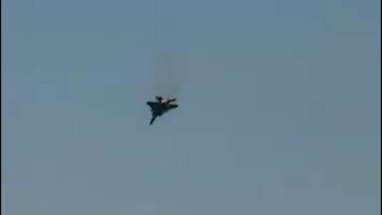 Video: US military jet crashes in Kuwait | Israel-Iran conflict