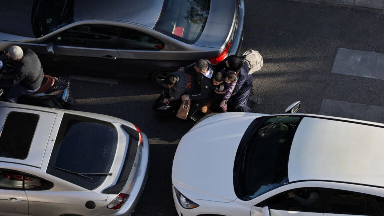 Traffic chaos in Beirut as Israel issues forced evacuation order | Israel attacks Lebanon