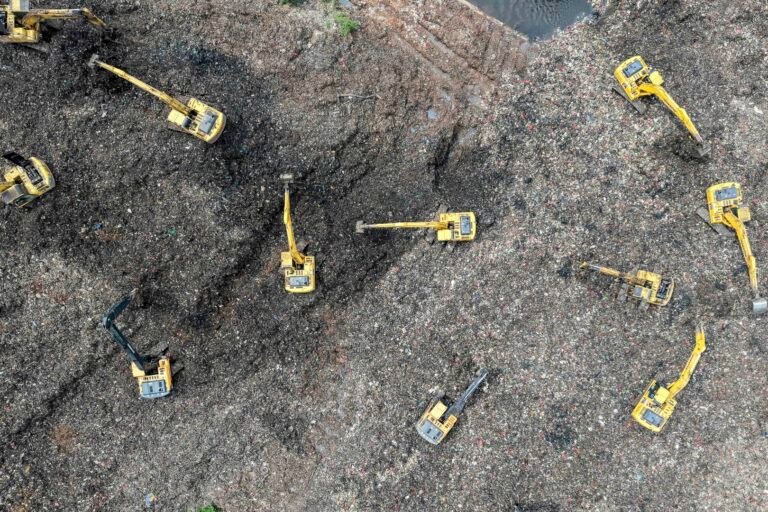Search efforts suspended after deadly Indonesia landfill collapse | Infrastructure