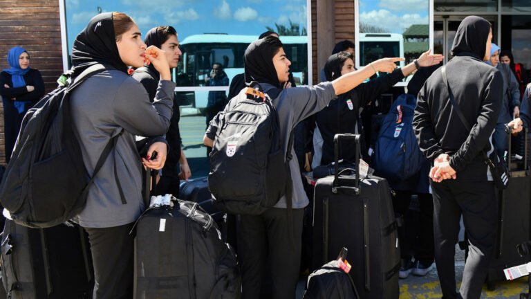 Iranian women’s football team return to Iran | Football