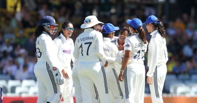 One player pushed India towards defeat… The condition of the women’s team deteriorated in the pink ball test, Australia tightened the screws
