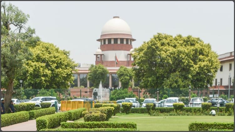 Supreme Court: Court strict on revealing identity of victim in rape cases, strict instructions given to all High Courts – Supreme Court Slams Disclosure Of Sexual Assault Survivor Identity, Directs High Courts To Ensure Privacy