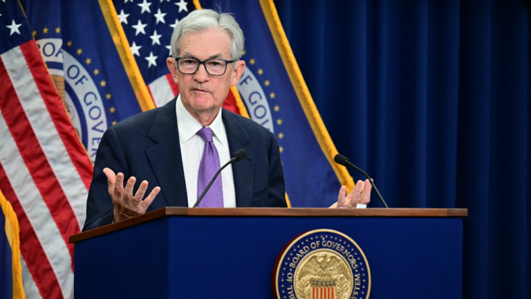 Powell says he will remain at Federal Reserve during DOJ investigation