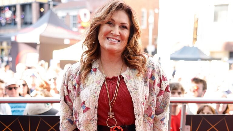 Jo Dee Messina says record label rejected her for being ‘too fat’