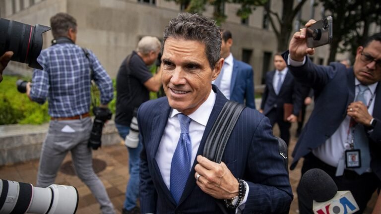 Conservatives torch ABA after Trump defense lawyer spars with group