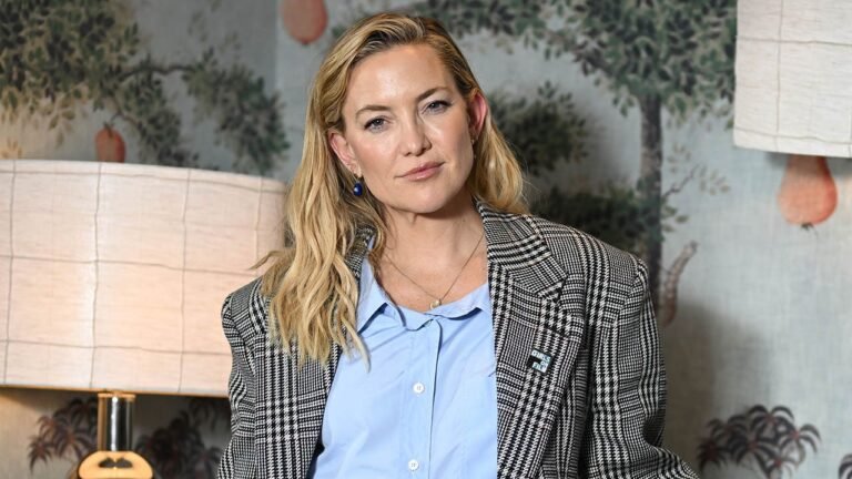 Kate Hudson criticizes disposable relationship culture in modern dating