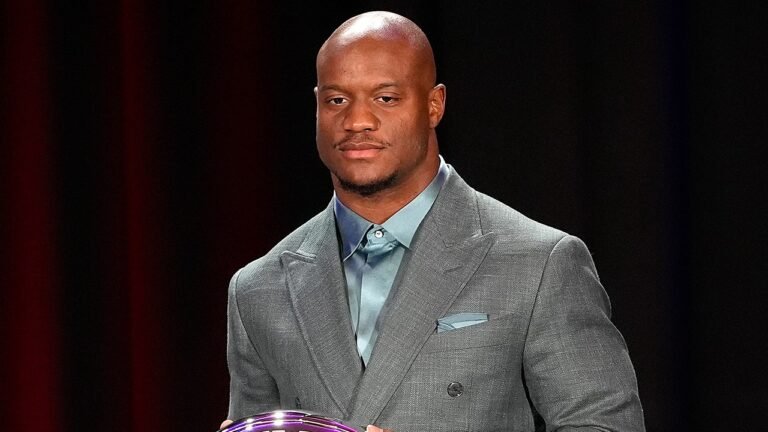 Seahawks decline franchise tag; Super Bowl MVP heads to free agency: reports