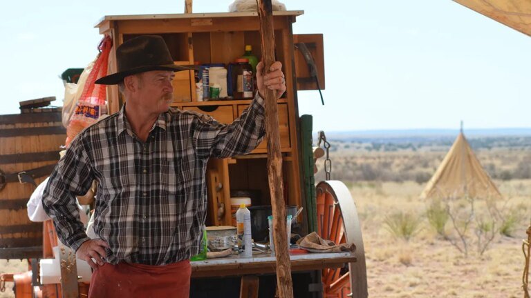 Chuck wagon cook Kent Rollins shares 6 tips for cooking in extreme weather