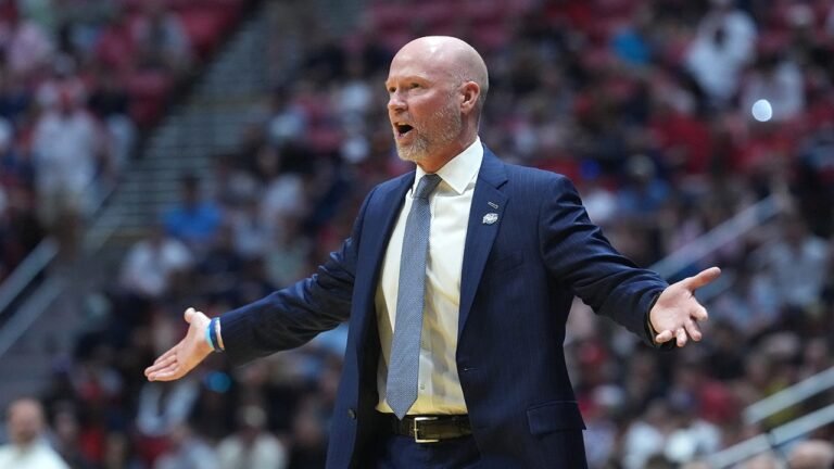 Villanova’s Kevin Willard makes wild ‘joke’ about firing staff in March Madness