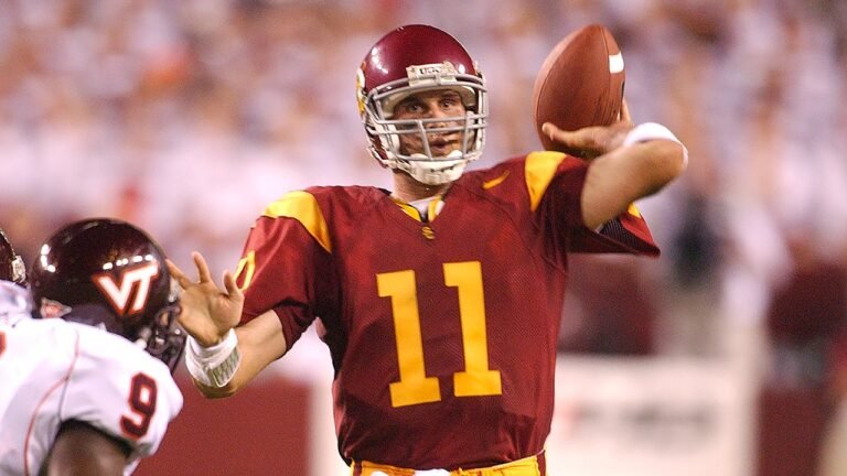 Matt Leinart says he’s been approached by USC to unretire No 11 for recruits