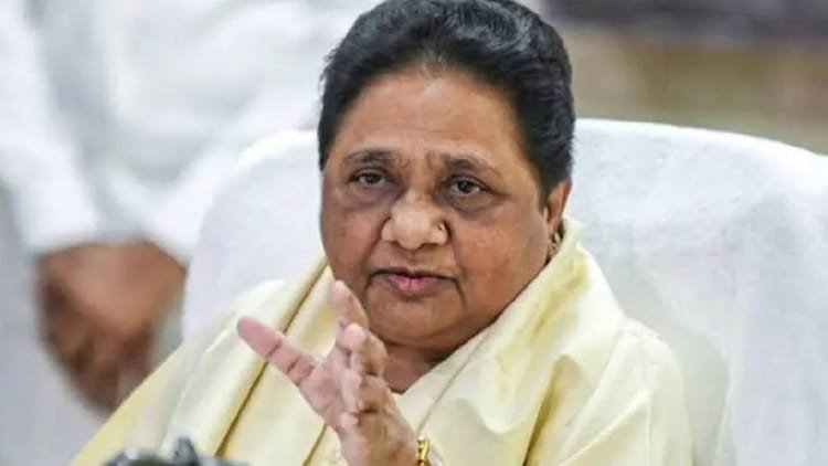 Kanshi Ram Jayanti: Mayawati paid homage, said- SP’s PDA is love deception; Difference between words and actions of opposing parties – Mayawati Paid Tribute On Kanshi Ram Birth Anniversary Said Sp Love For Pda Is Sham