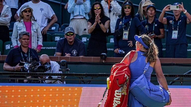 Defending champion Mirra Andreeva loses at Indian Wells, erupts at fans