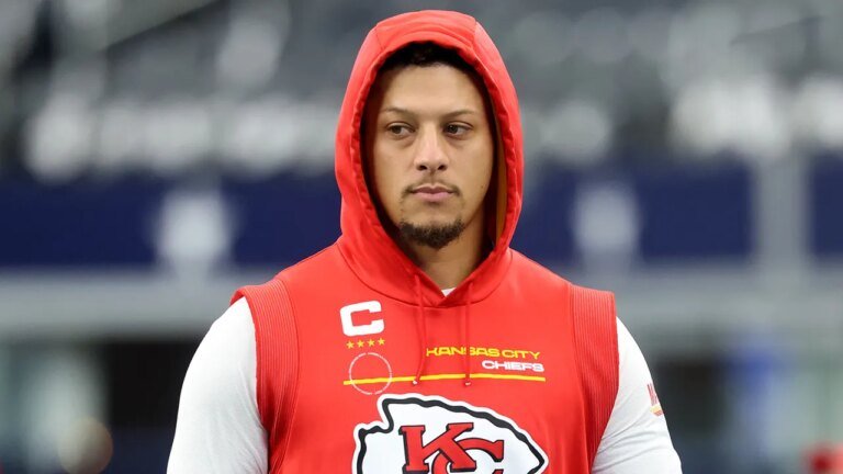 NFL news: Patrick Mahomes spotted throwing football 3 months after ACL tear