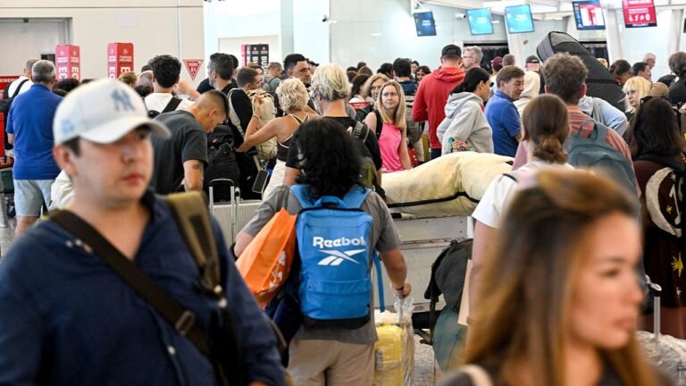 State Department urges Americans to leave Middle East over Iran war