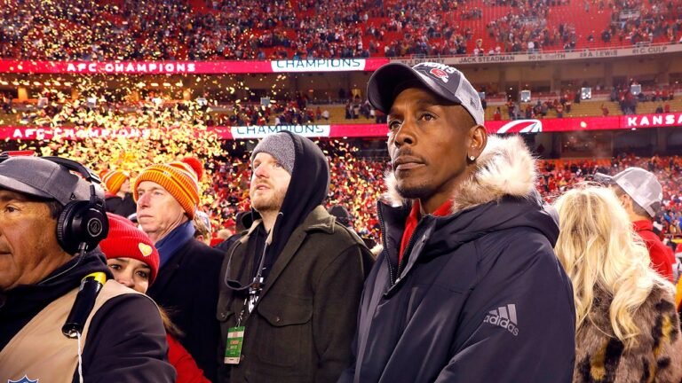 Pat Mahomes Sr avoids probation revocation after alleged violation