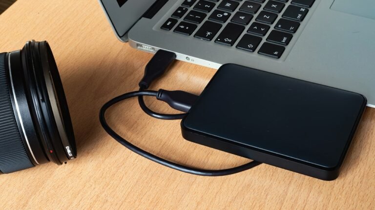 How to transfer photos from your phone to a hard drive