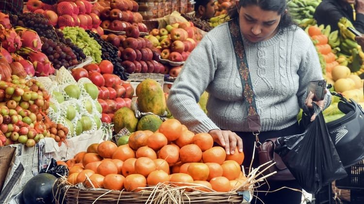 Inflation: Efforts to keep retail inflation under control; The government has set a target of five years, how much relief will it provide to the common man? – Efforts To Control Retail Inflation; Government Sets Five-year Target, How Much Relief Will The Common Man Get