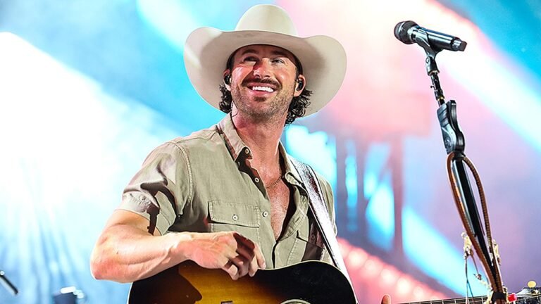 Country star Riley Green says he won’t leave Alabama farm for Nashville
