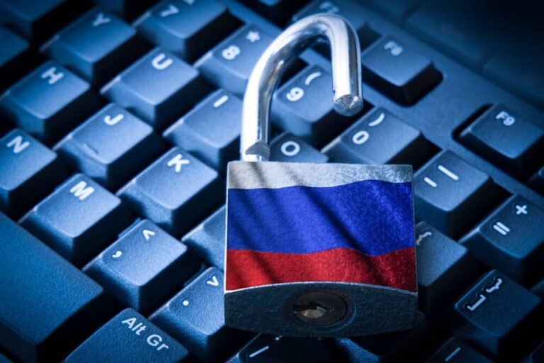 Russian crims phish way into Signal and WhatsApp accounts • The Register