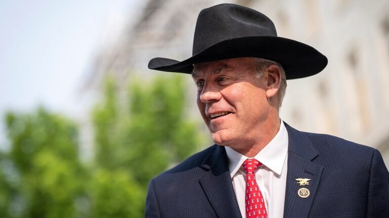House exodus grows as Ryan Zinke announces he won’t seek re-election in 2026