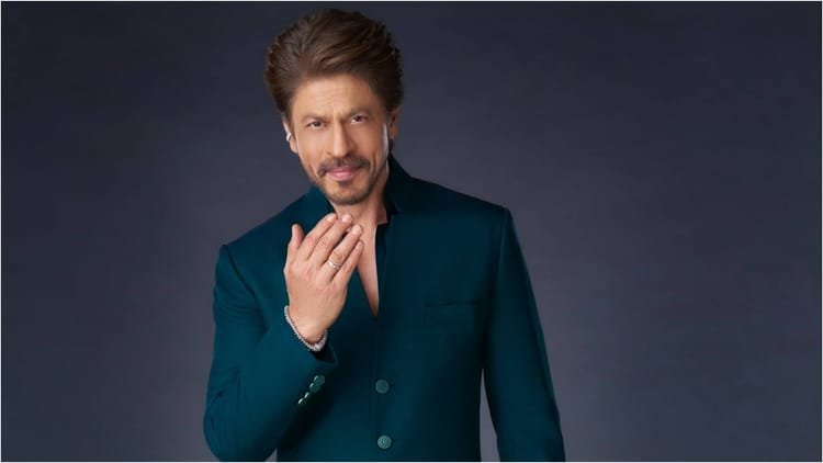 ‘May this Eid be full of happiness and blessings’; Shahrukh Khan wishes fans Happy Eid; Shared post – Eid Mubarak: Shah Rukh Khan Extends Wishes To Fans On Eid Ul Fitr Shares Post Love And Light To One And All