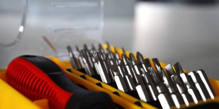 Apple’s $599 MacBook Neo its most fixable lappy in a decade+ • The Register